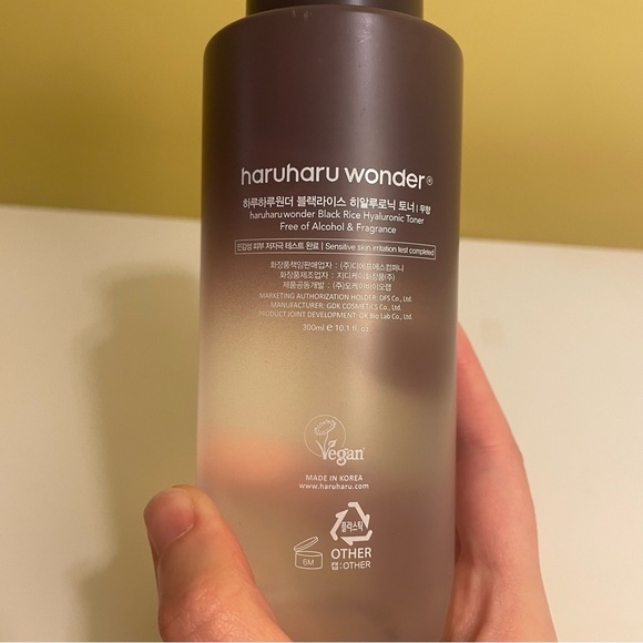 Haru Haru Wonder Toner *FREE OF VERSION* - Picture 3 of 7